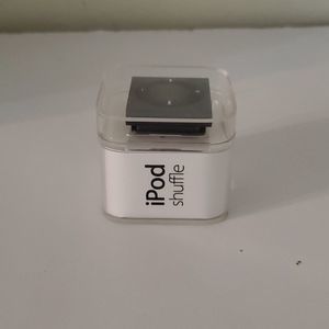 Apple shuffle black 2GB